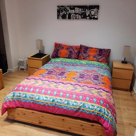 Lovely Home With Full En-Suite Double Bed Rooms Ридинг Экстерьер фото