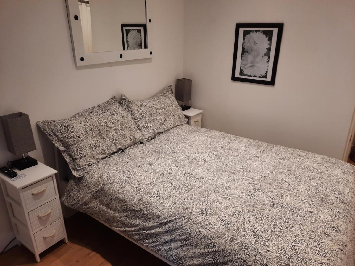 Lovely Home With Full En-Suite Double Bed Rooms Ридинг Экстерьер фото
