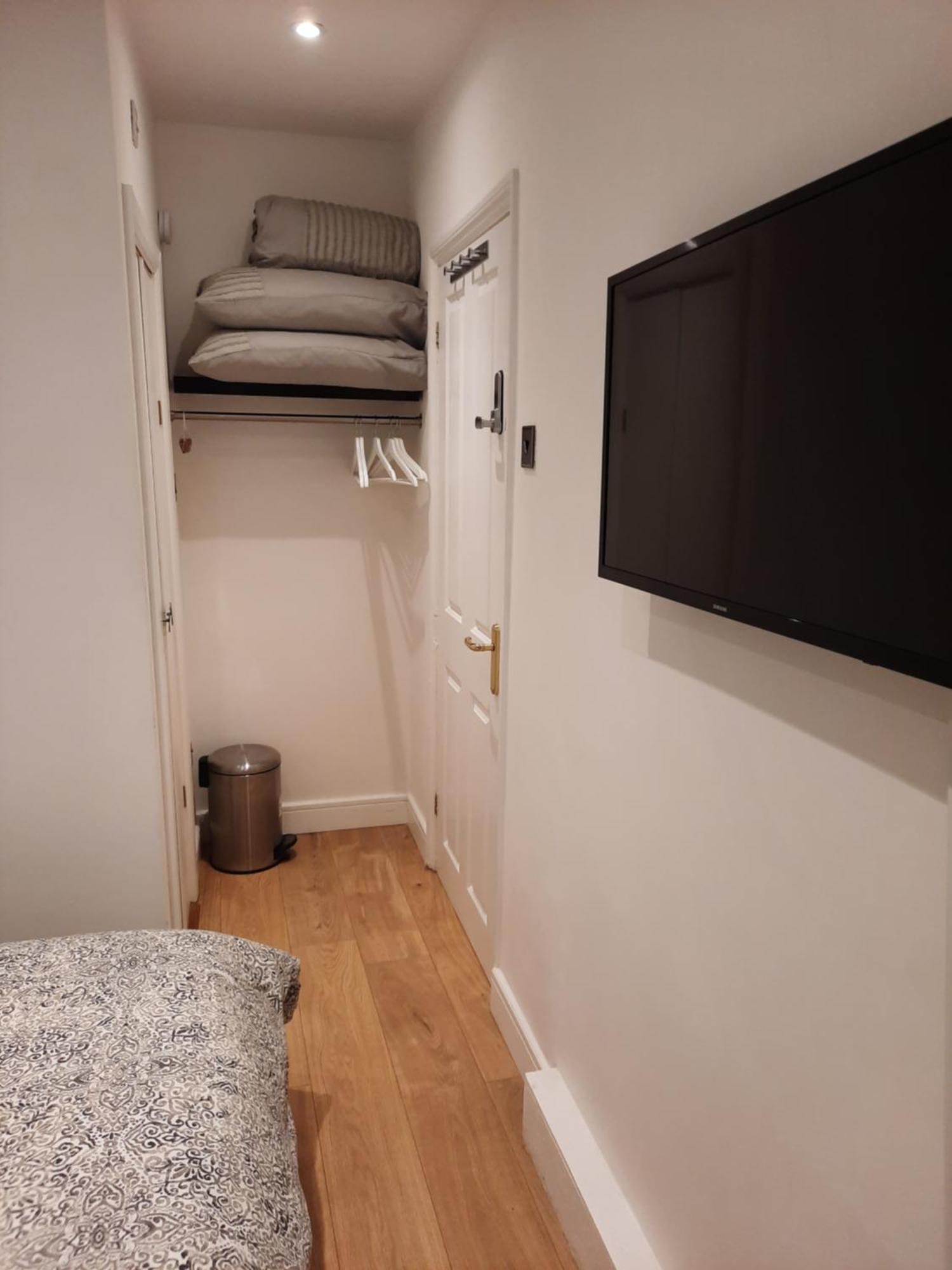 Lovely Home With Full En-Suite Double Bed Rooms Ридинг Экстерьер фото